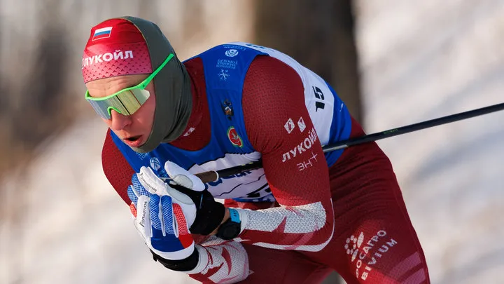 Директор гонки Ski Classics назвал причину снятия Большунова со старта