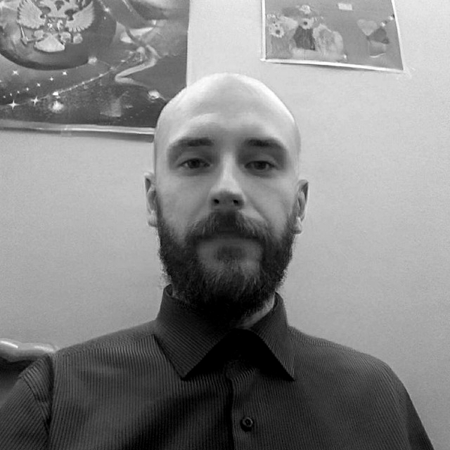 Сергей Ломакин