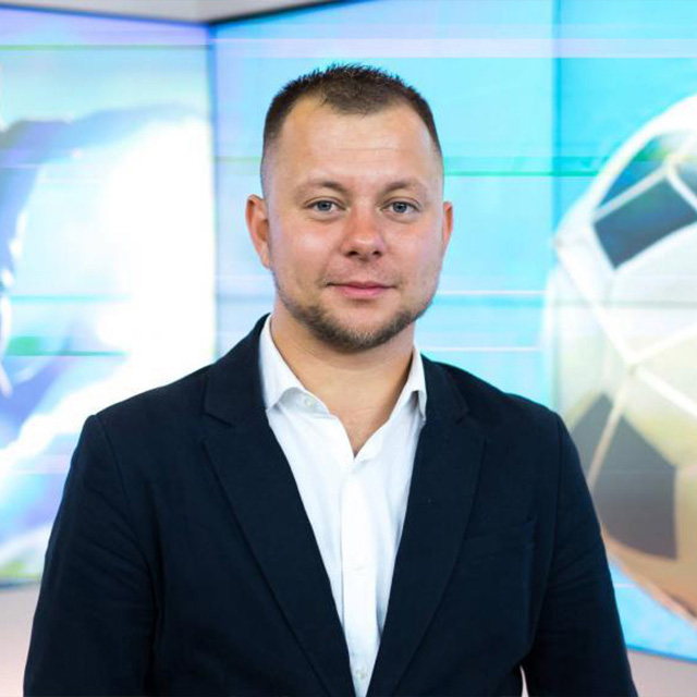 Евгений Резник