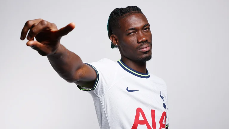 Президент «Фенербахче» объяснил отказ от трансфера Биссума