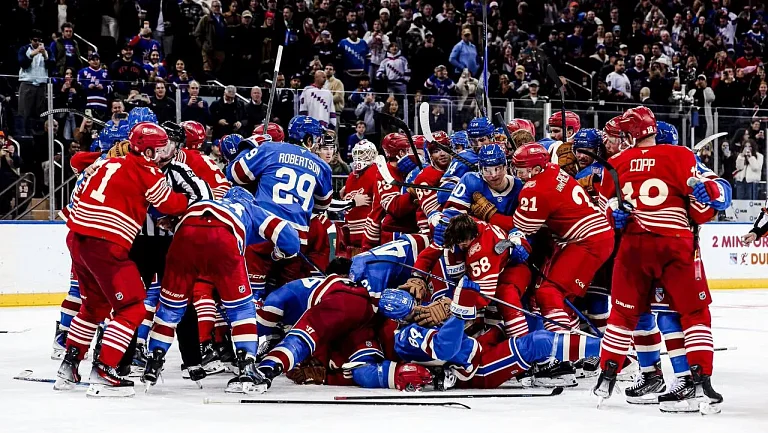 «Рейнджерс» Панарина и «Детройт» устроили массовую драку сразу после сирены