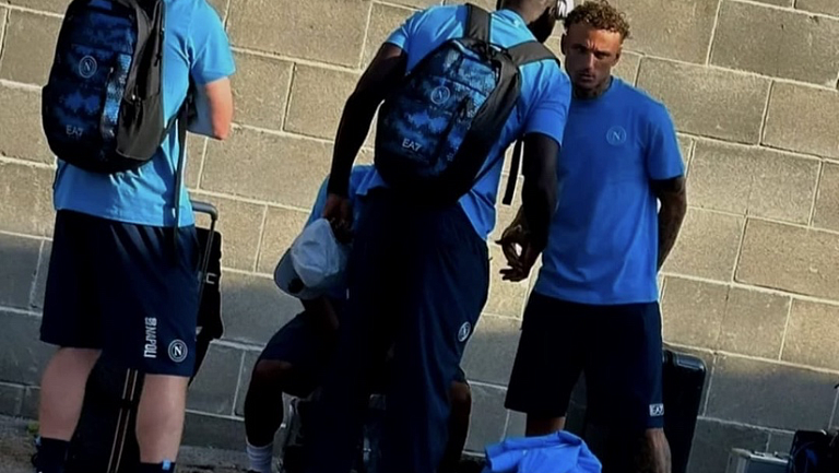 Ноа Ланг замечен с Кевином Де Брюйне и Ромелу Лукаку в форме «Наполи»