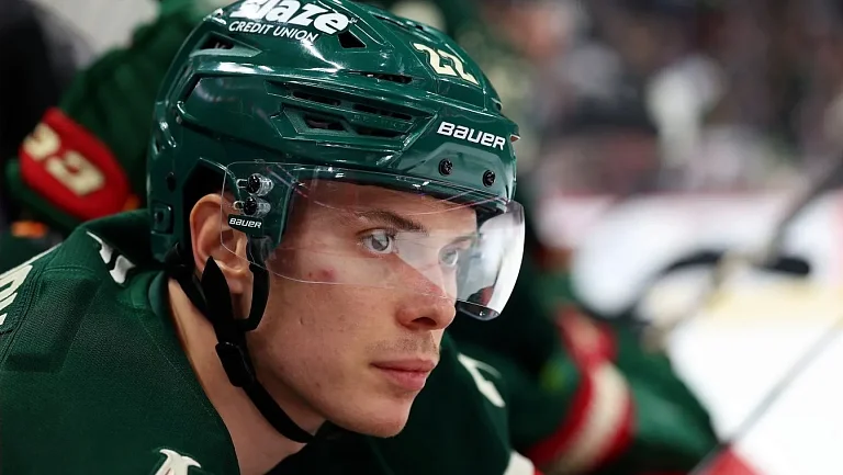 Юров подрался в матче «Миннесота» — «Сиэтл», защищая партнера