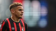 «Лидс» активизировал переговоры по Максу Ааронсу