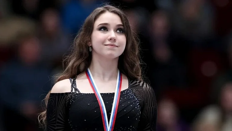 Валиева выполнила элемент «ультра-си» накануне ЧР по прыжкам