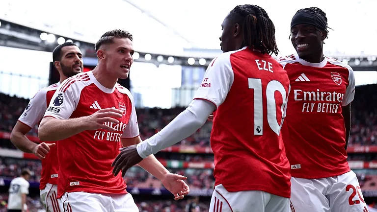 Дьоекерш забивает третий гол, Эзе делает первый ассист за «Арсенал»