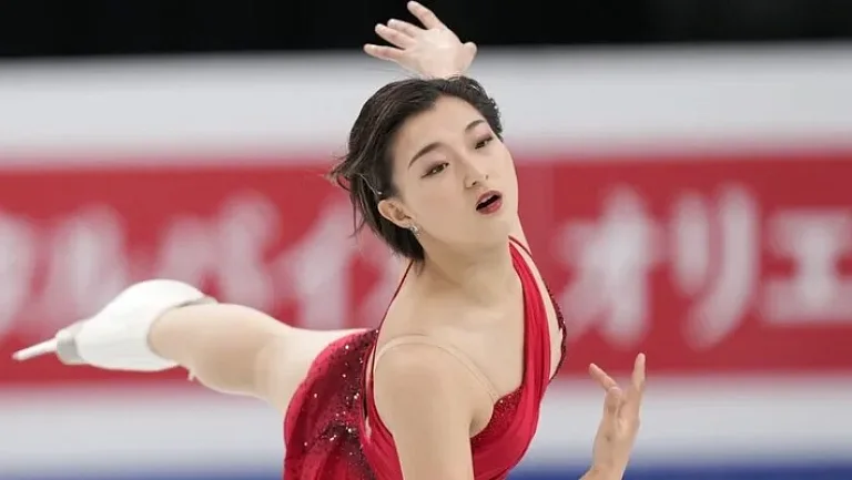 Японка Сакамото победила в женской короткой программе командного турнира ОИ
