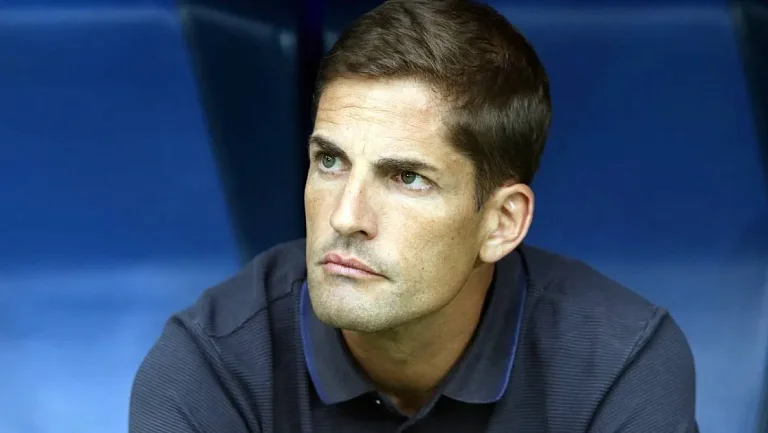 Морено отдаст половину зарплаты после позорного поражения от «Акрона»