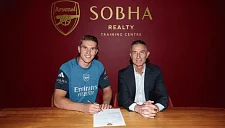 Уолкотт назвал проблемы Дьокереша в первом матче за «Арсенал»