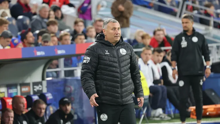 Тедеев объяснил ротацию вратарей перед матчем с «Зенитом»