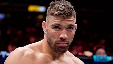 Дрикус Дю Плесси пригрозил Хамзату Чимаеву