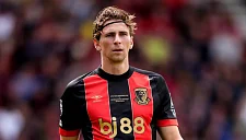 «Борнмут» задержал приезд Забарного в ПСЖ — L'Equipe