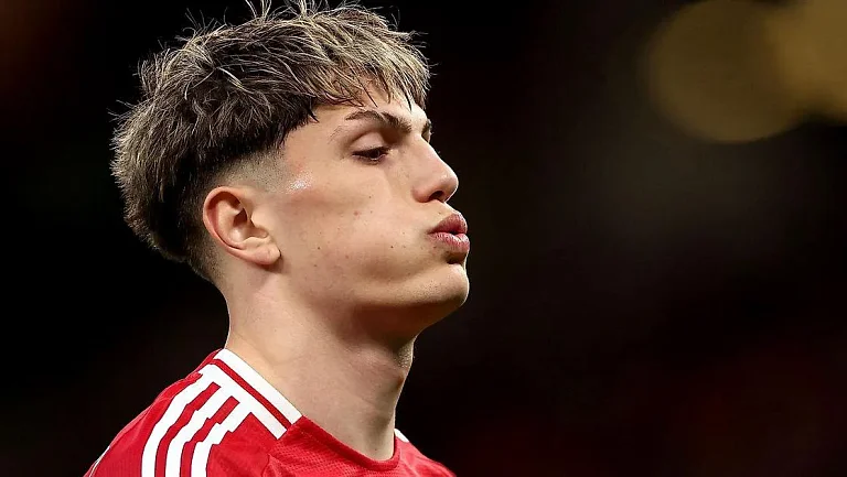 «Челси» продвигает переговоры по трансферу Гарначо из «Манчестер Юнайтед»