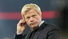 Оливер Кан возвращается в футбол