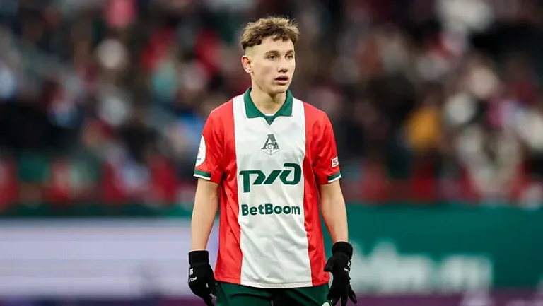 «Крылья Советов» хотят арендовать полузащитника «Локомотива» Годяева