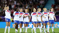 Англия побеждает Швецию в серии пенальти и выходит в полуфинал Евро-2025