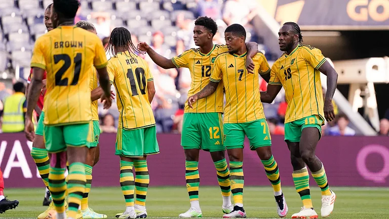 Голы Сефаса и Николсона помогли Ямайке обыграть Бермуды в отборе ЧМ-2026