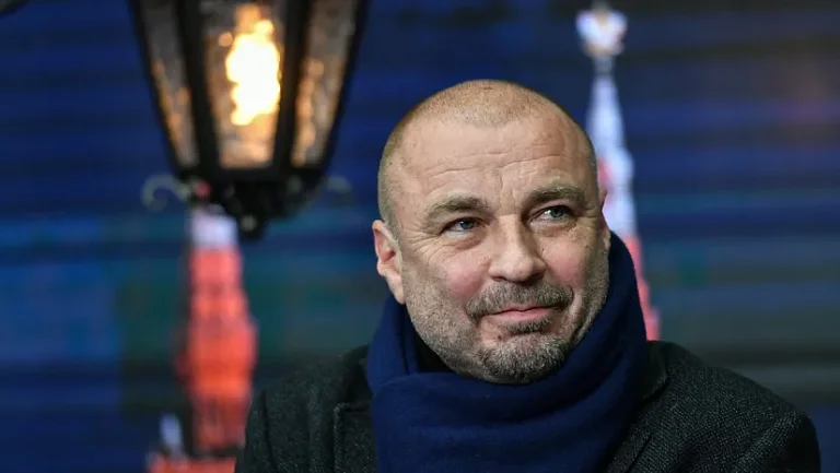 Жулин назвал мать фигуристки Костылевой «неадекватным человеком»