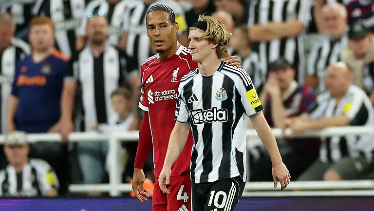 Гордон принёс извинения за удаление в игре против «Ливерпуля»