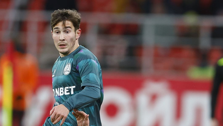 «Акрон» объявил об уходе в аренду в «Торпедо» Данилина