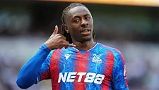 «Бавария» вступает в борьбу с «Арсеналом» за форварда Эзе