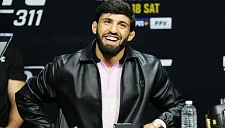 Дэн Хукер: Арман – большая проблема, весь дивизион его избегает