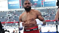 Нельсон уверен, что Кроуфорд шокирует Альвареса своей силой