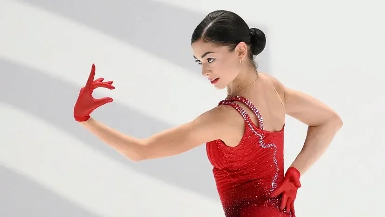 Петросян отказалась от тройного акселя в короткой программе на чемпионате России