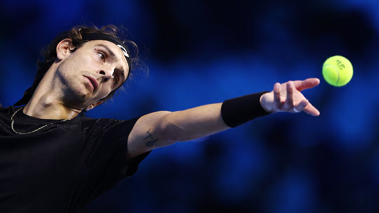 Музетти нанес поражение де Минору на ATP Finals