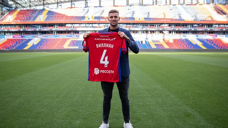 В ЦСКА прокомментировали возможный трансфер Роши в ОАЭ