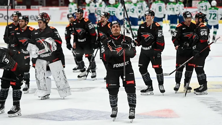 «Авангард» прервал победную серию ЦСКА, победив дома со счётом 2:1