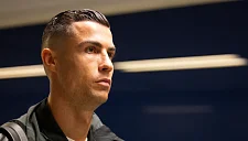 Роналду сделал селфи с Маском и Инфантино на приёме у Трампа
