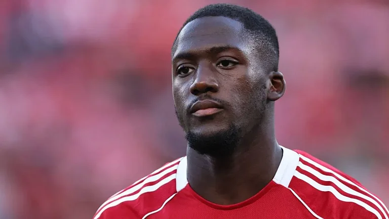 «Челси» пытается подписать Ибраима Конате из «Ливерпуля»