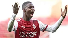 Махамаду Думбия уходит из «Антверпена» в «Аль-Иттихад»