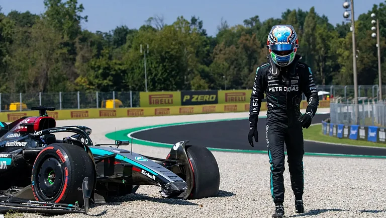 В Mercedes больше не будут закрывать глаза на ошибки Антонелли