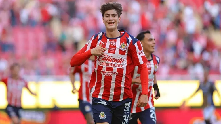 ЦСКА и московское «Динамо» интересуются форвардом из Мексики