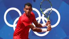 Оже‑Альяссим жестко ответил критикам плотного теннисного графика