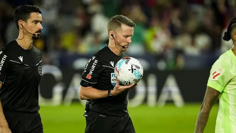 «Барселона» лидирует в Примере по использованию VAR