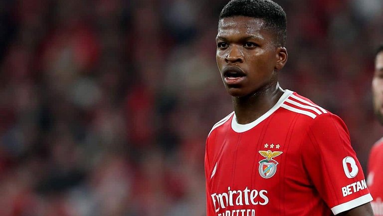 Фабрицио Романо: «Рома проявляет интерес к Флорентино Луису»