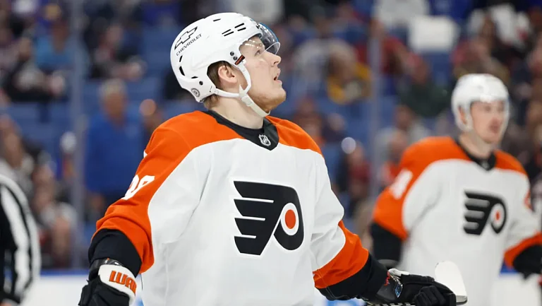 Мичков признан третьей звездой матча «Филадельфии» против «Оттавы»