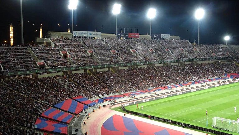 «Барселона» готовит стадион Монтжуик к матчу с ПСЖ
