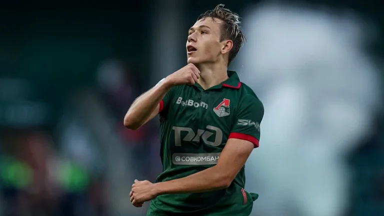 По итогам 2025 года Булыкин выделил Алексея Батракова и «Локомотив»