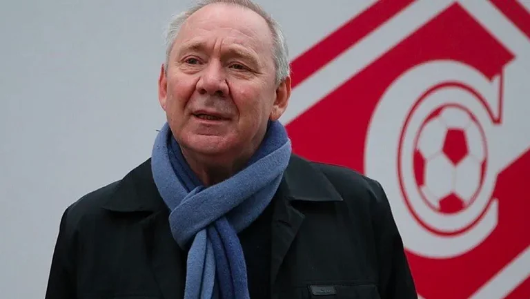 Романцев хочет дать совет Карседо, как не сойти с ума в «Спартаке»