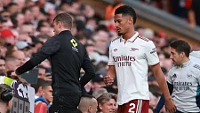 Салиба обследуется после повреждения лодыжки