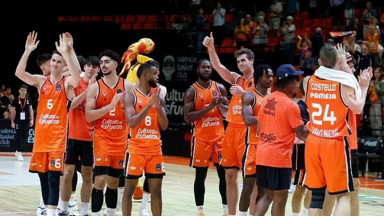 «Валенсия» продала больше всех абонементов в Испании