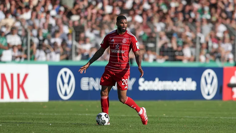 Зиберт ведет переговоры с «Лечче»