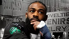 Стерлинг предсказал нокаут от Двалишвили в бою с Петром Яном на UFC 323