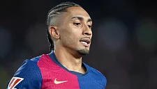 Два дубля с замены — Рафинья и Левандовски шокировали «Валенсию»