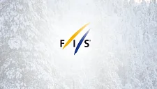В FIS одобрили нейтральный статус еще трем российским лыжникам