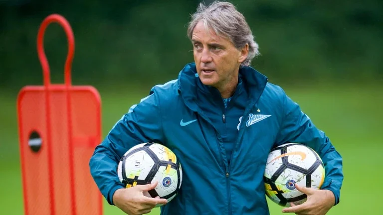 Манчини назвал свой опыт в «Зените» непростым